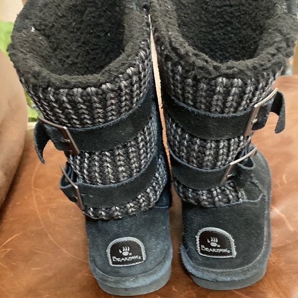 Bear paw  black suede boots size 6 - Picture 3 of 7